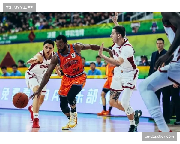 CBA俱乐部杯上海男篮114-94轻取山西成功卫冕，偰李永炜18+8表现抢眼